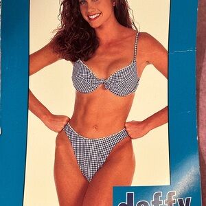 Vintage bikini -  Daffy Bikini - NWT 🌴🌴